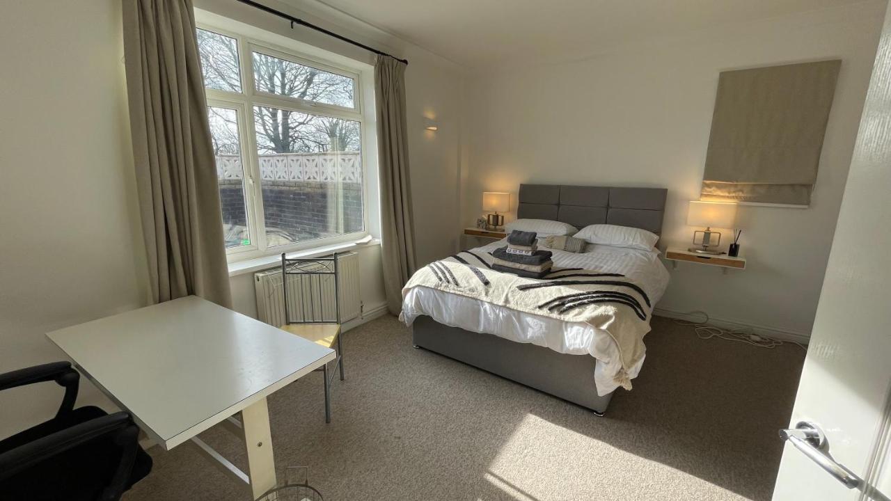 Fab Stay Uk - Coastal And Country Retreat With Free Secure Off Road Parking Minutes From Both Dover And Deal Kültér fotó