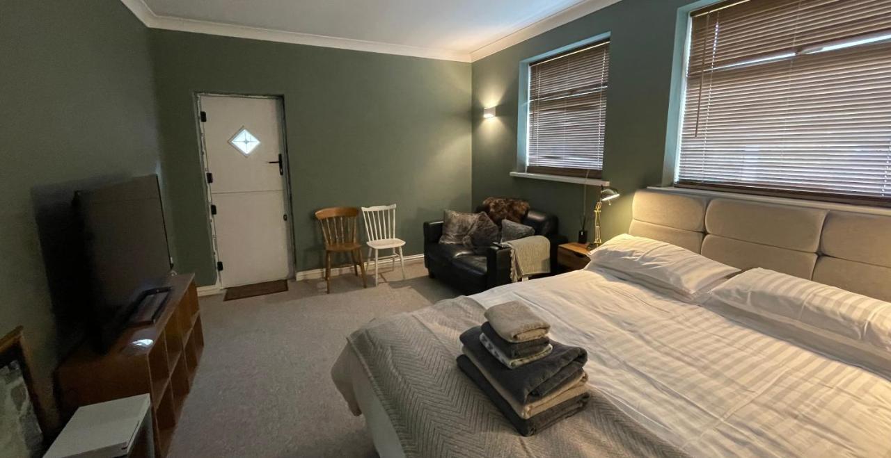 Fab Stay Uk - Coastal And Country Retreat With Free Secure Off Road Parking Minutes From Both Dover And Deal Kültér fotó